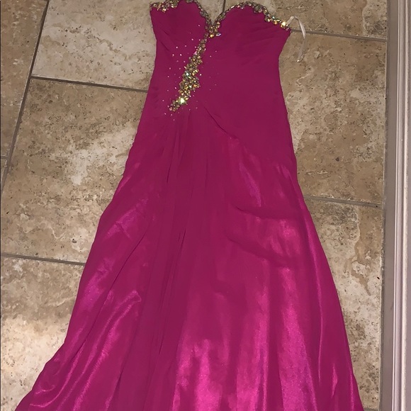 USED- Cinderella Prom dress - Picture 1 of 5
